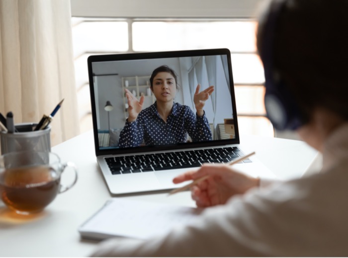 Complex conversations: 4 tips to effectively communicate with a remote worker